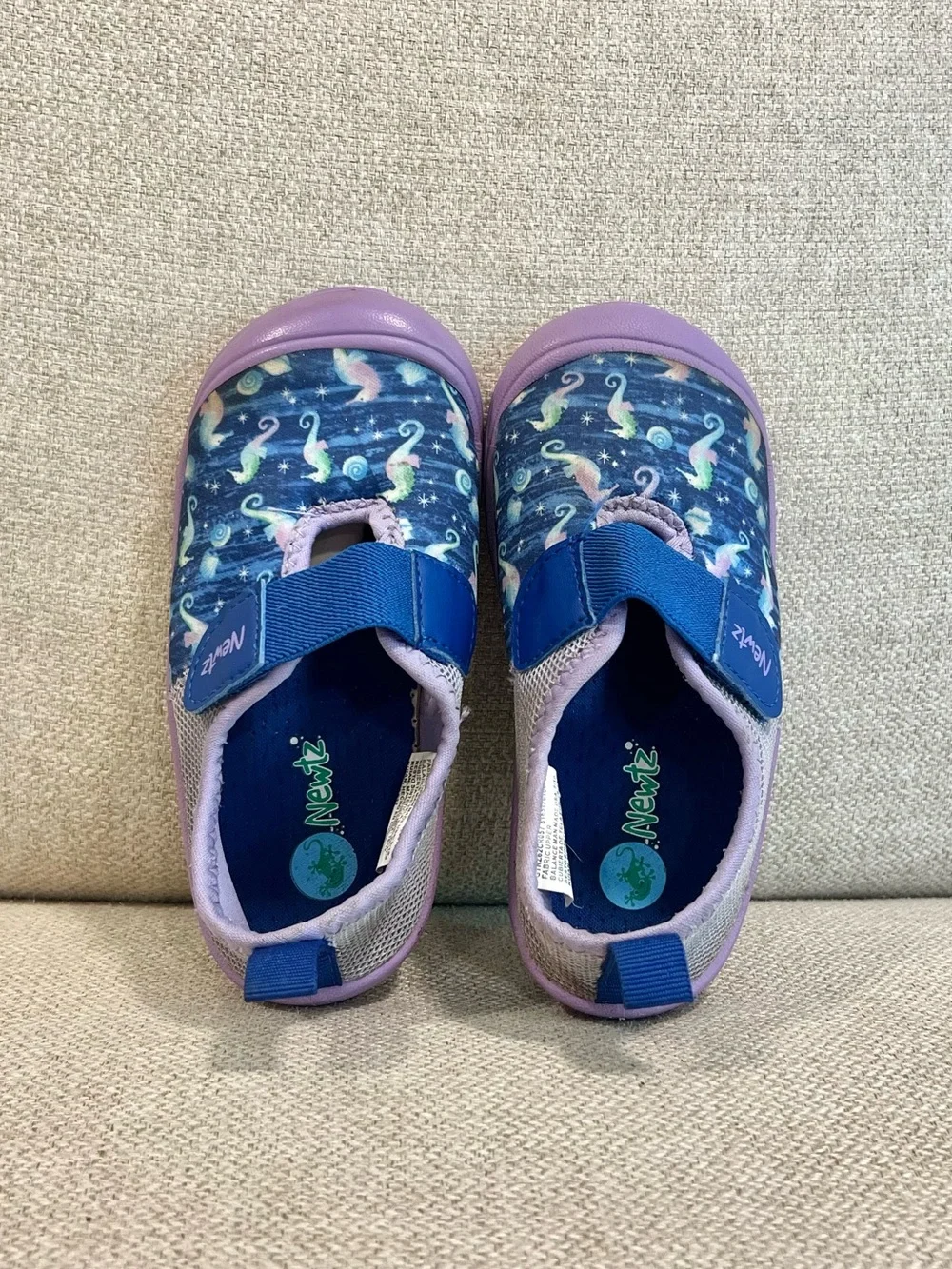 Newtz Girls Size 9/10 Toddler Girl Seahorse Water Shoes Purple Blue Hook & Loop
